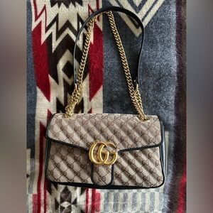 GUCCI Marmont Crossbody